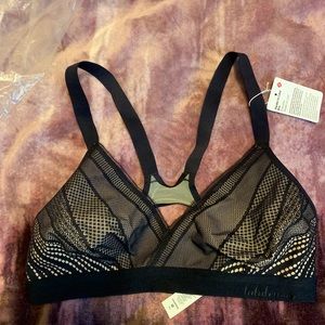 LULULEMON Sports bra NEW